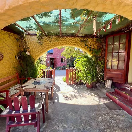 Hostal El Punto-2